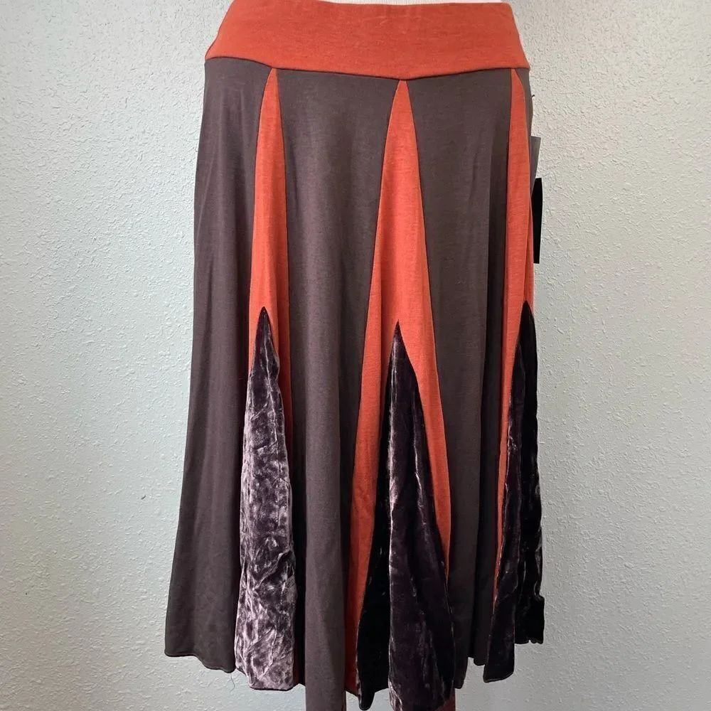 NWT Luciano Dante Brown and Burnt Orange Midi Skirt Size 8